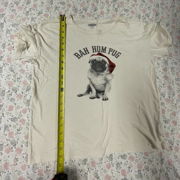 Old Navy Christmas BAH HUM PUG Easy Tee Size XS (oversized) - Cotton - Picture 10 of 12